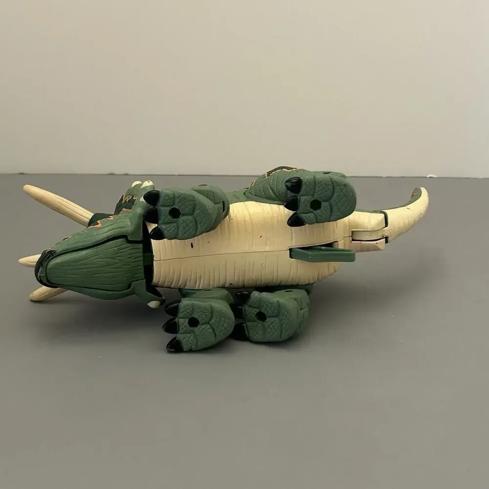 Imaginext Styracosaurus and Triceraptors Dinosaur Action Figure Head & Legs Move